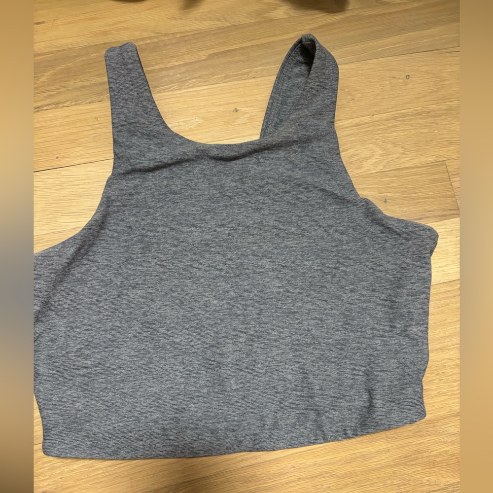 OV venus crop top